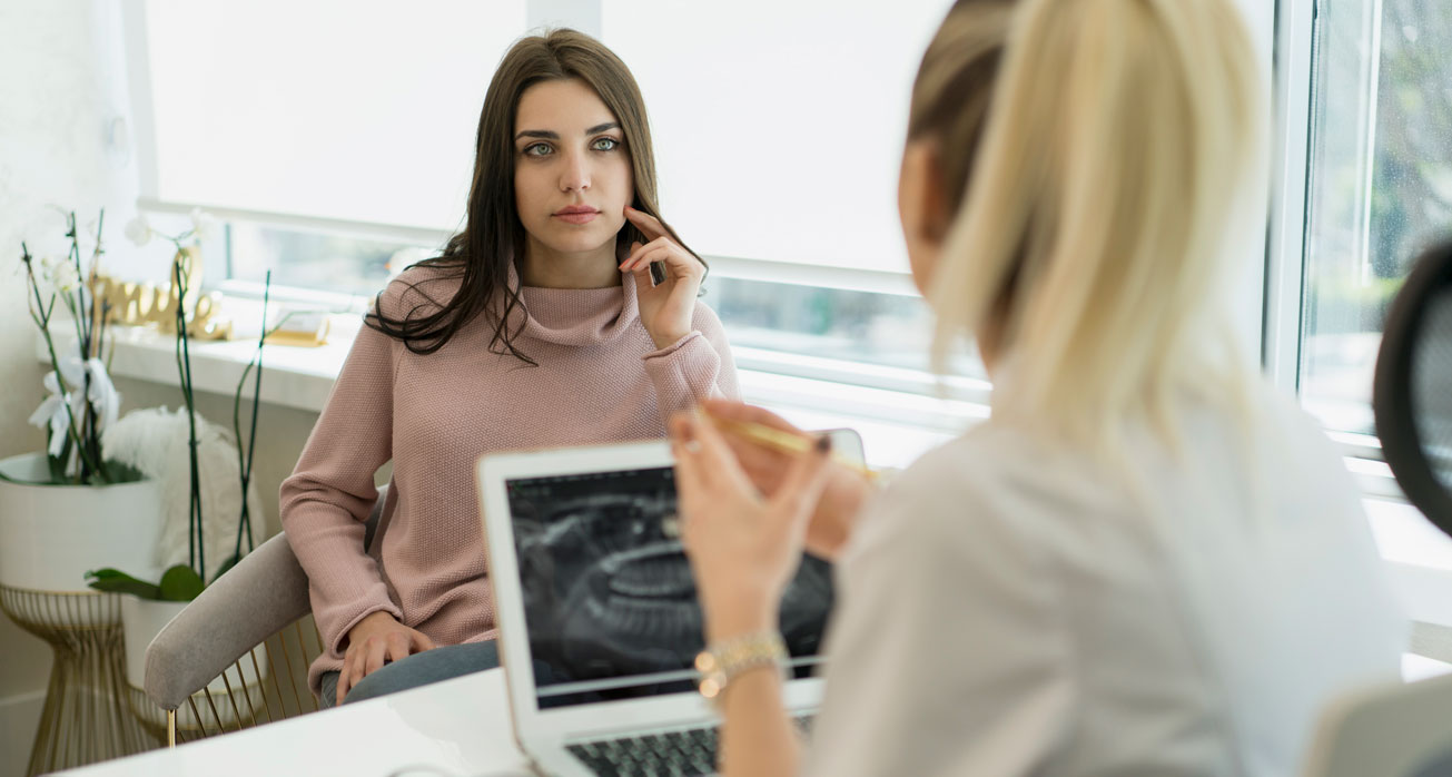 The Downsides of Dental Implants - Risks, Recovery and How We Reduce Them