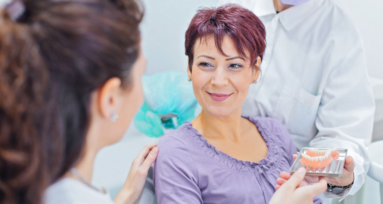 Implant, Bridge or Denture for a Missing Tooth? Choosing the Right Option