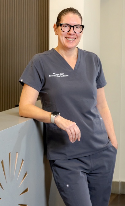 Dr Amanda Edge, General Dentist with Special Interest in Endodontics Dr Amanda Edge, General Dentist with Special Interest in Endodontics