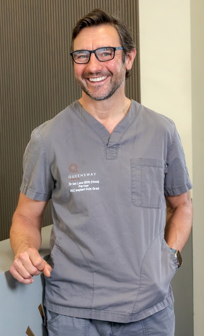 Dr Ian Lane