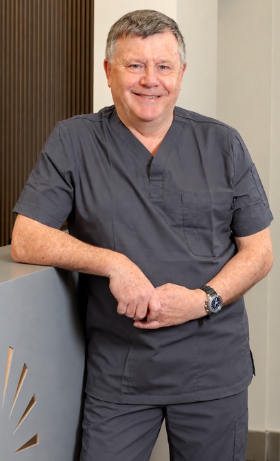 Dr Julian Hawkings, Specialist in Oral Surgery Dr Julian Hawkings, Specialist in Oral Surgery