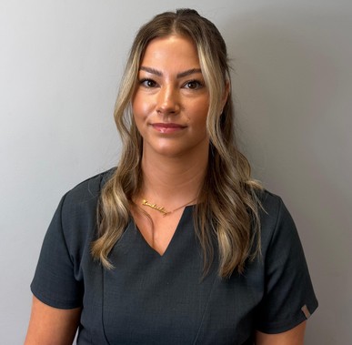 Kimberley Atkinson, Receptionist