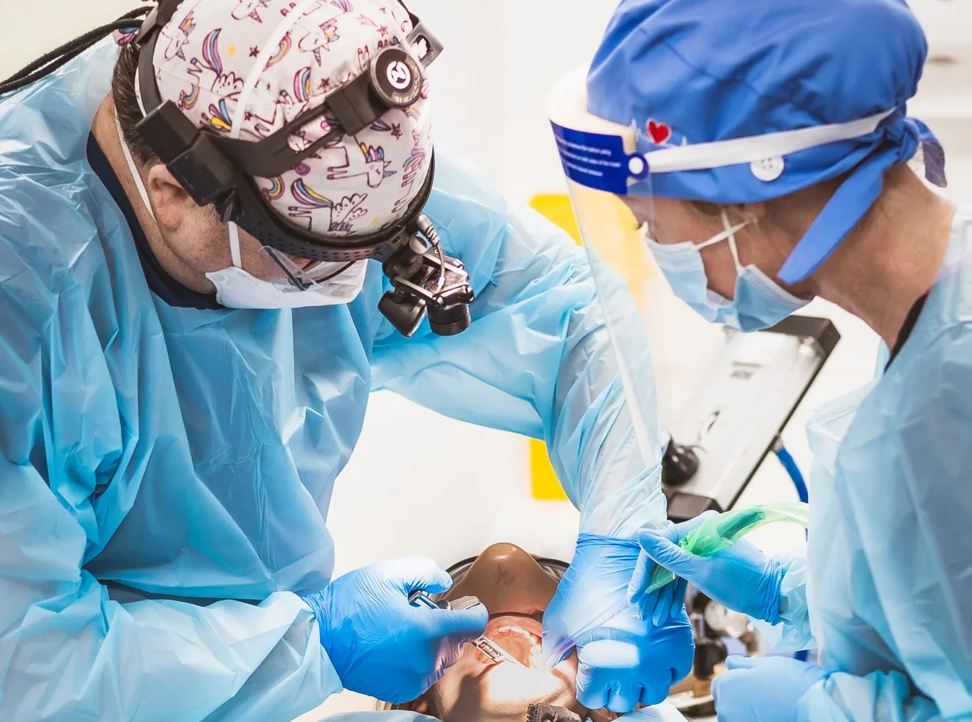 Queensway oral surgeons carrying out a procedure Queensway oral surgeons carrying out a procedure