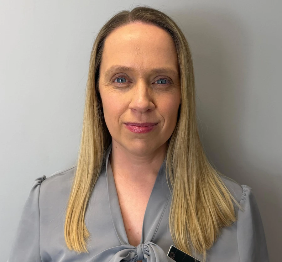 Samantha M, Receptionist