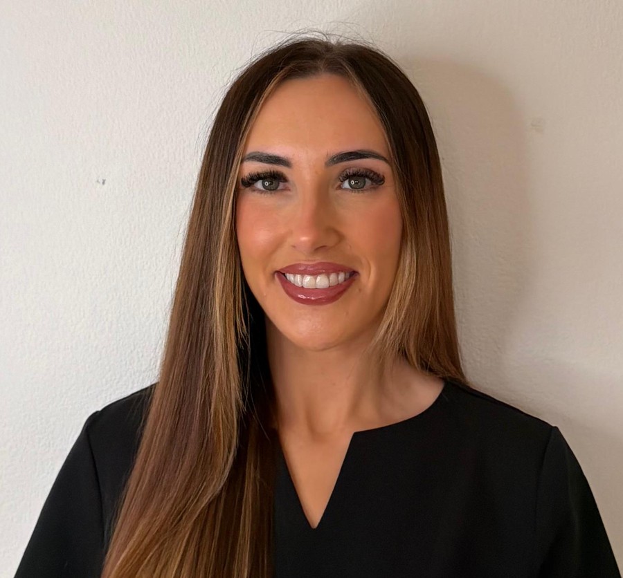 Amy Liddle, Receptionist